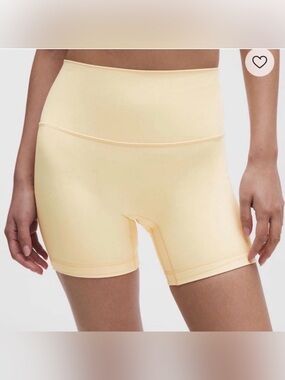 Lululemon Align Buttercream High Rise Shorts 6inch Women’s Size 8 NEW with tags